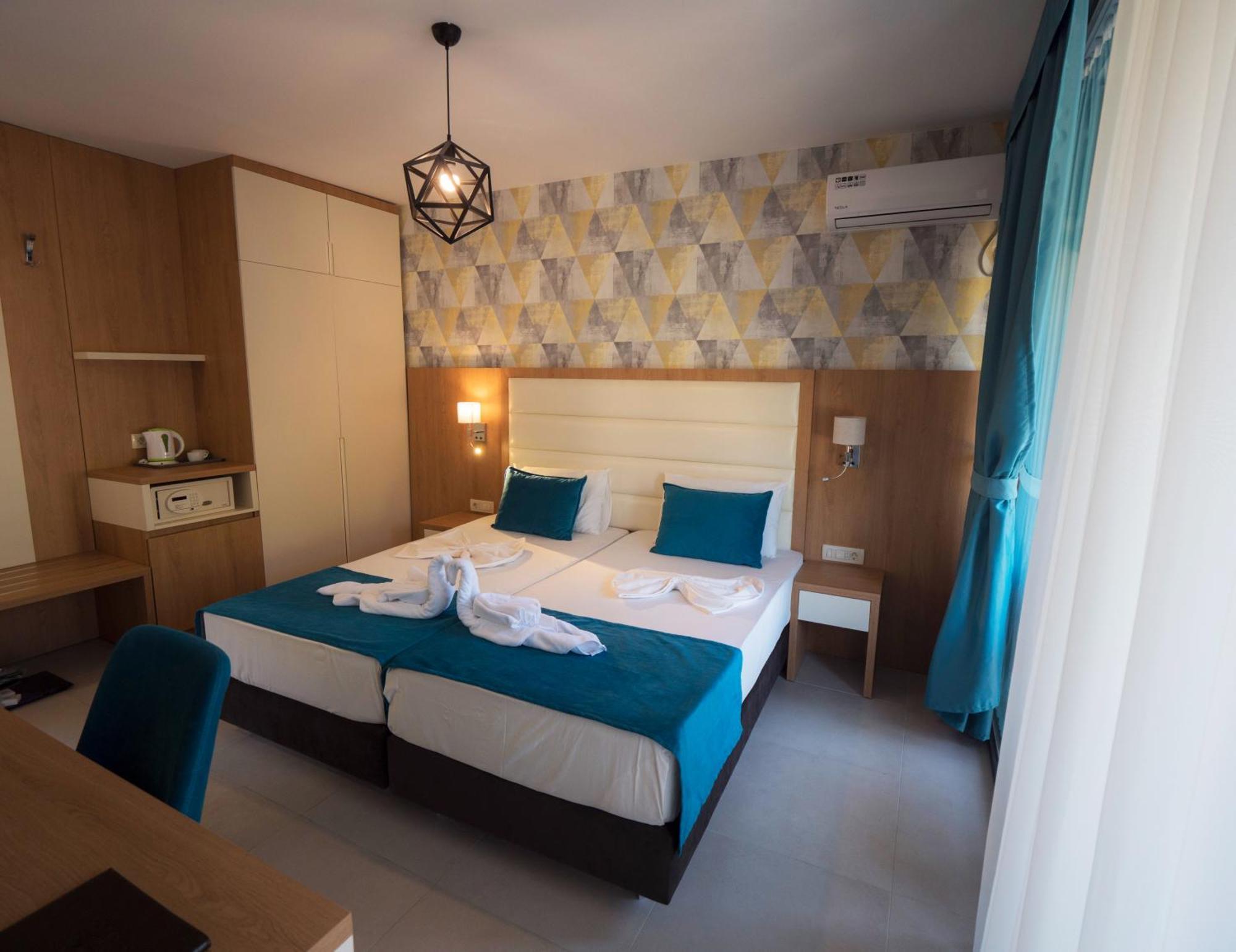 Pearl Beach Hotel & Resort Čanj Buitenkant foto